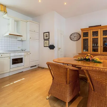 Villa-eden-dependance-apartment-9 公寓 宾茨